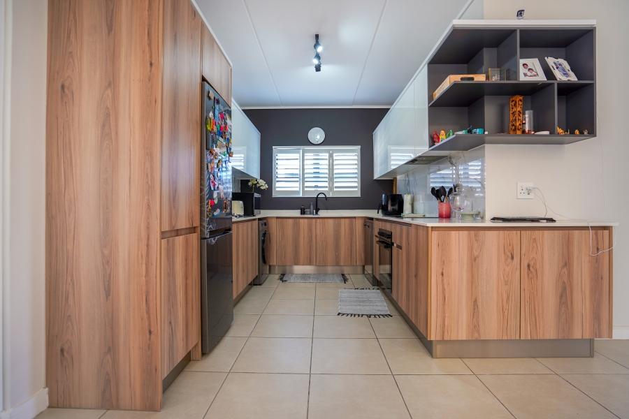 3 Bedroom Property for Sale in Sandown Western Cape